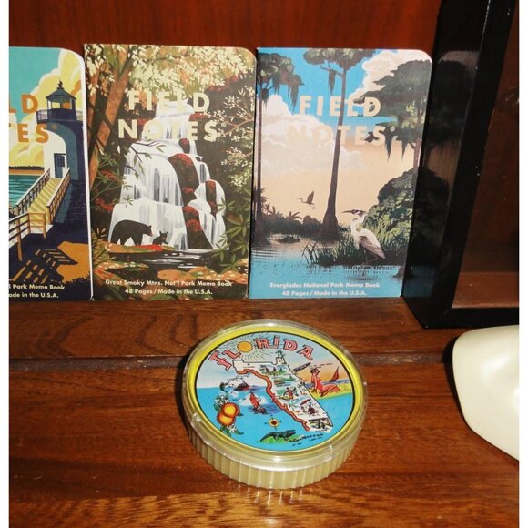 Vintage Florida Round Playing Cards in Celluloid Case souvenir full deck tiki - Picture 9 of 12